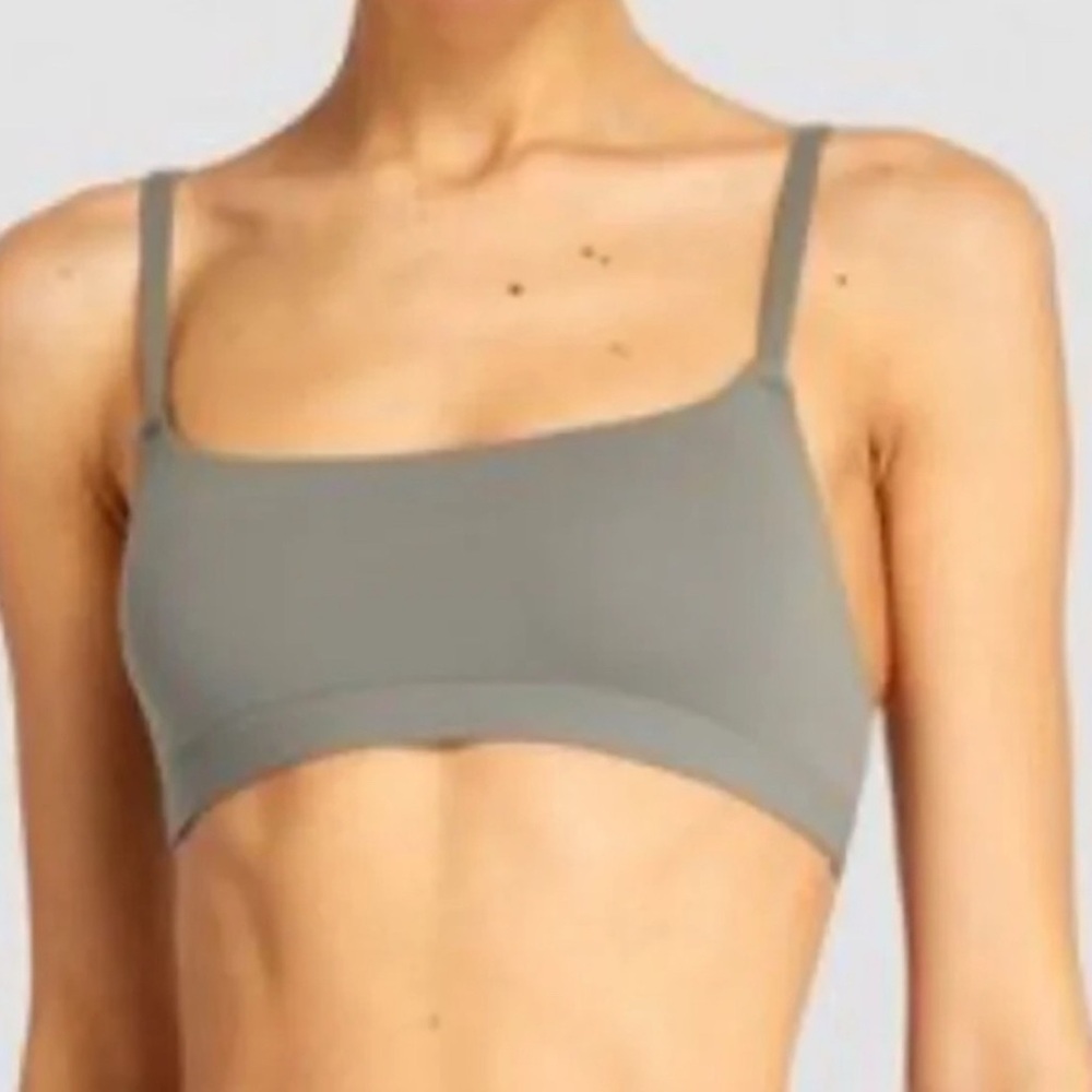 🩶 NWT Skims Fits Everybody Gunmetal Bralette